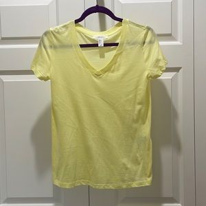 Yellow v-neck t-shirt